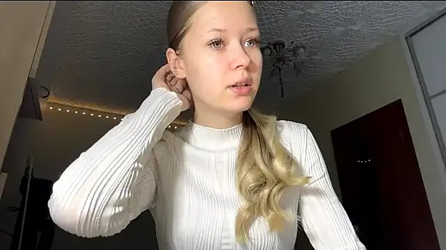 ZaidaSchwarten on StripChat