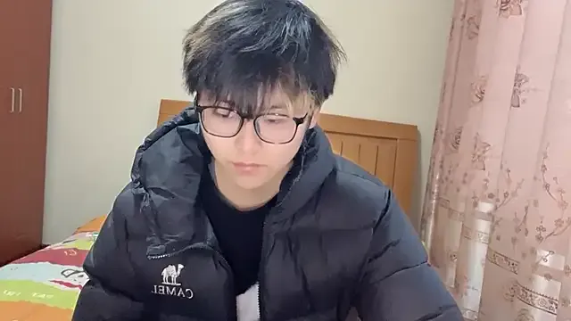 zijunzbzs —  naked