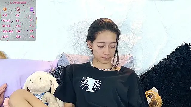 zorravioletta1 on StripChat 